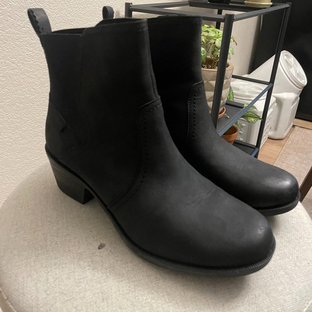 TEVA ANAYA CHELSEA BOOT